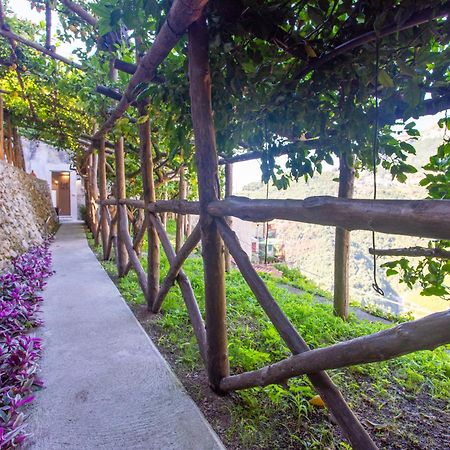 Poggio Angelarosa: Lemon Garden Stay&Relax Скала Екстер'єр фото